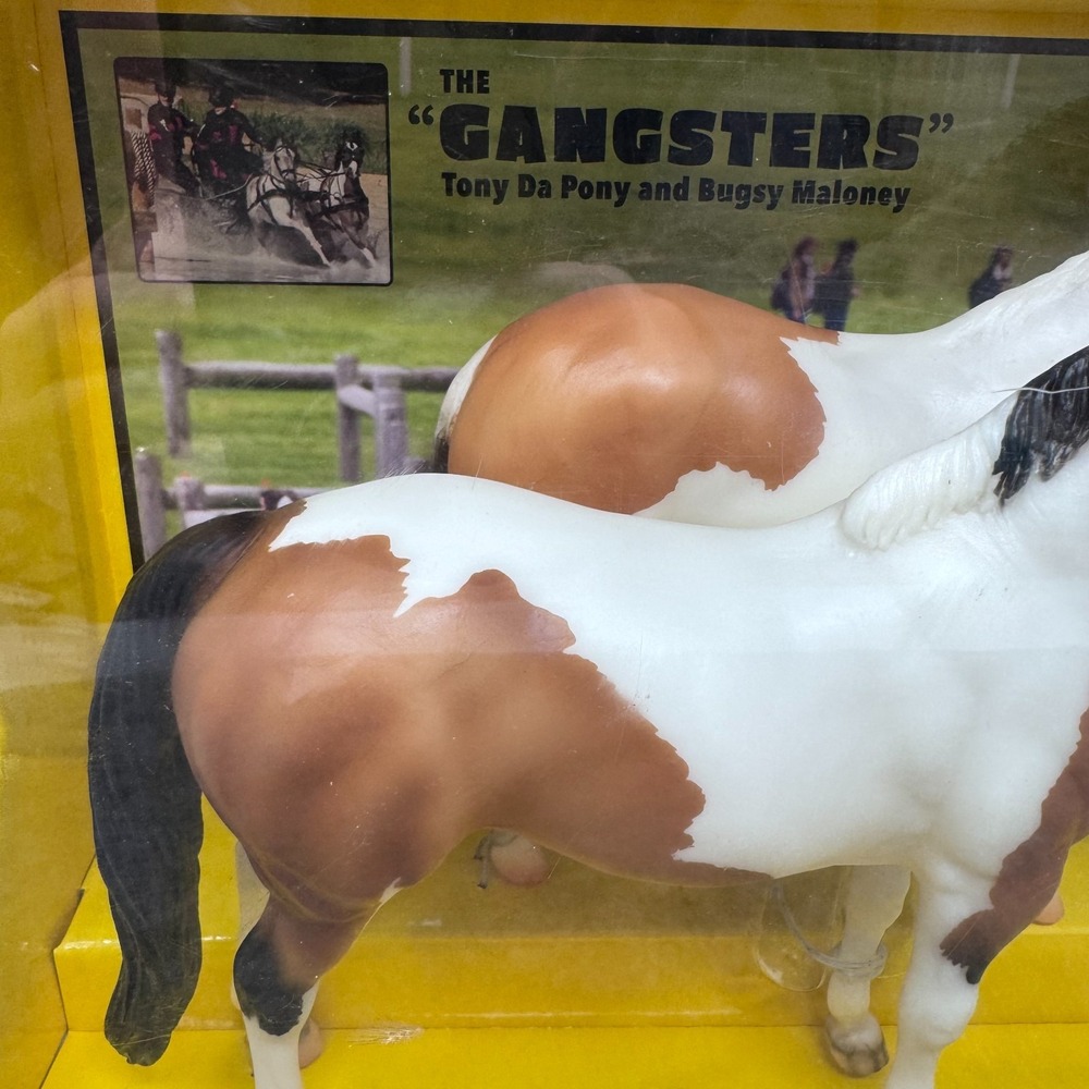 Reeves BREYER The Gangsters #1822 Set Tony Da Pony and Bugsy Maloney 2020 - Picture 5 of 10